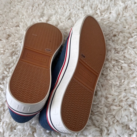 Tommy Hilfiger Women’s Balie Casual Platform Slip on sneakers - Picture 9 of 9